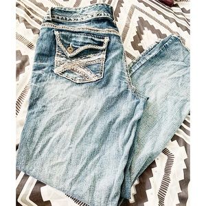 Woman’s rue 21 jeans